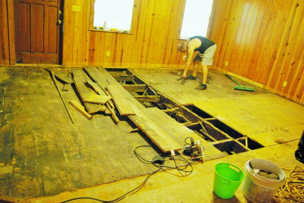 Subfloor Demolition in Camas
